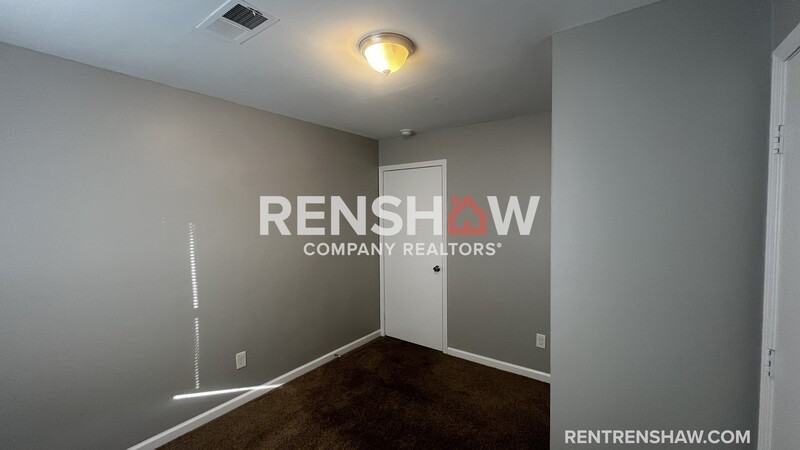 278 N Hollywood St - Photo 6 of 15