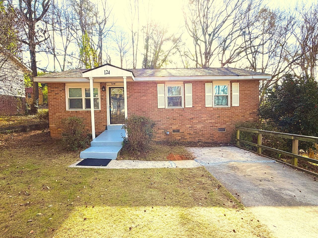 124 Riverview Ct #1 - Photo 3 of 13