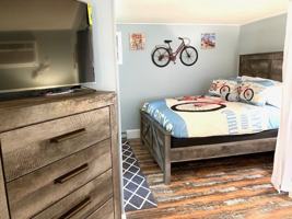 featured image of 800 S Westland Dr #4