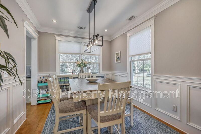 100 Jordan Ct - Photo 3 of 36