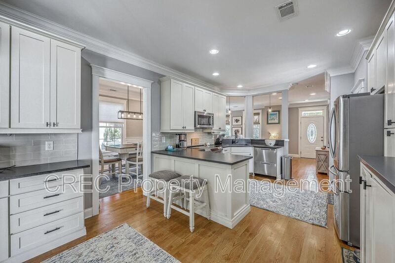 100 Jordan Ct - Photo 5 of 36