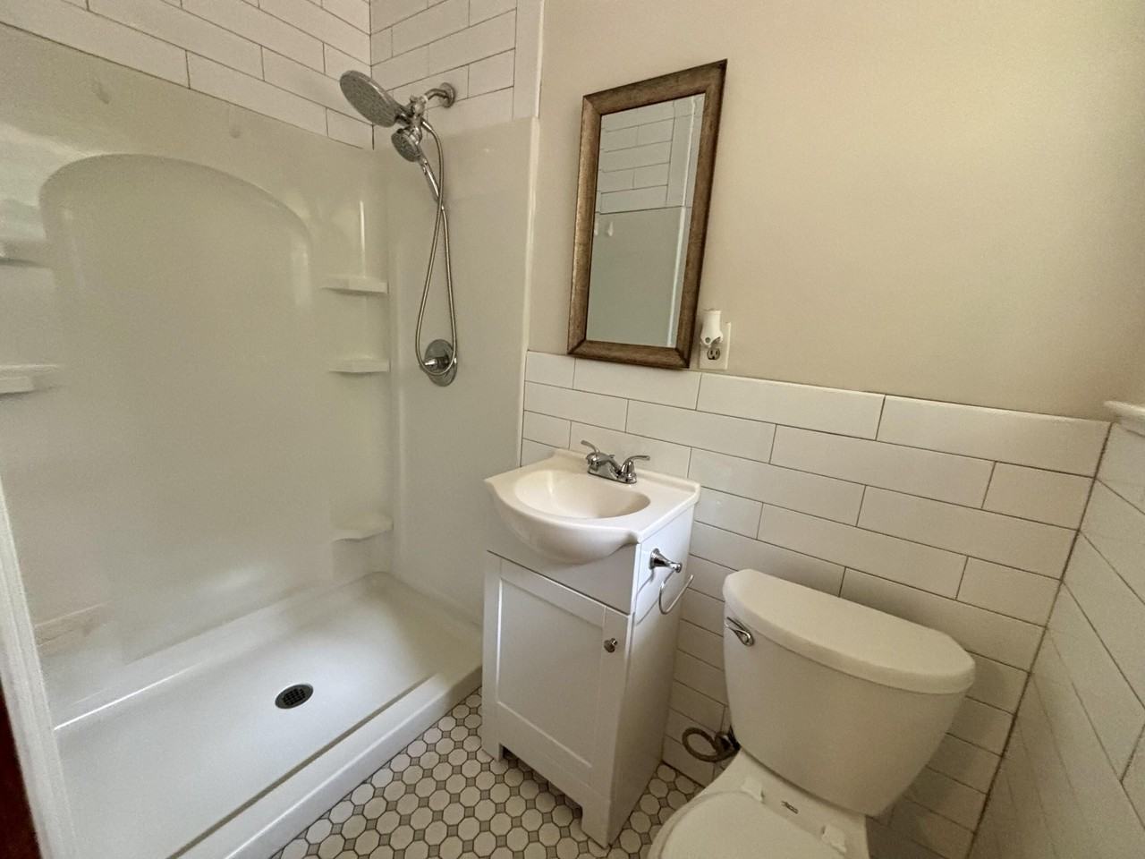 1012 Georgia Ave - Photo 7 of 14