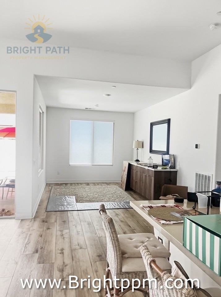 1539 Newland Dr #1 - Photo 7 of 18