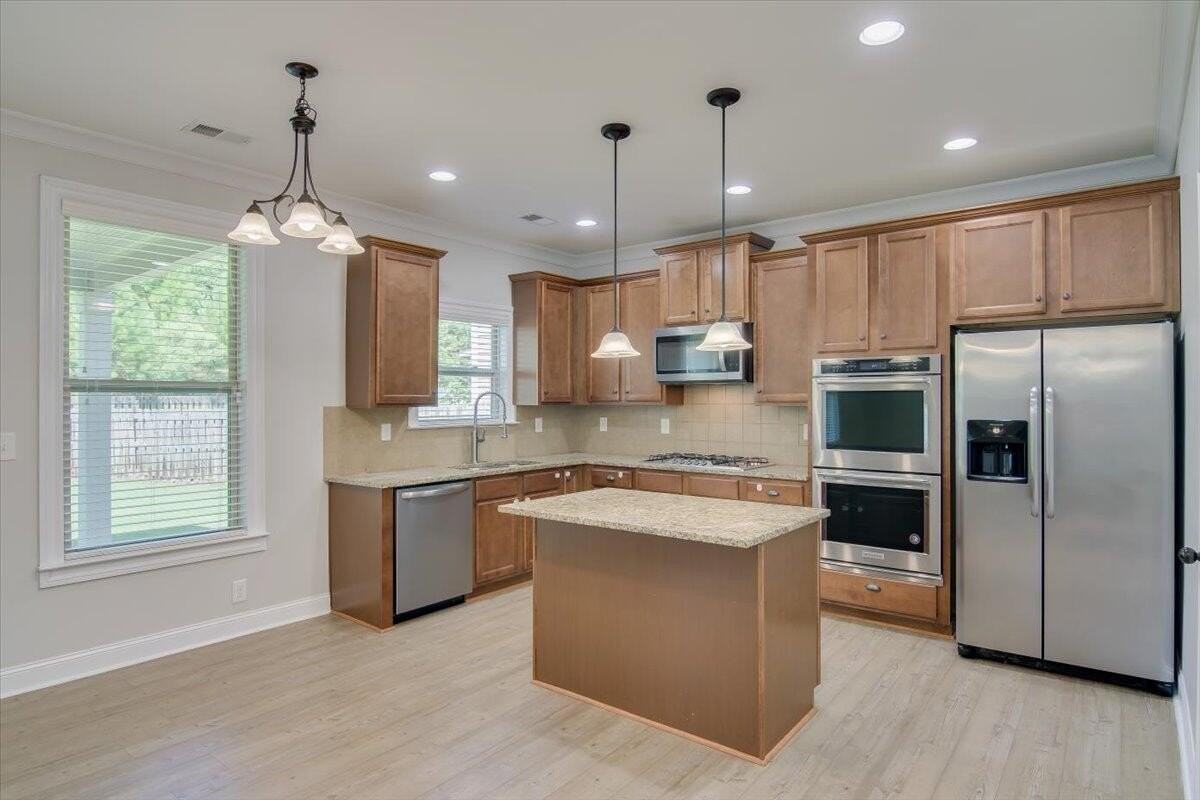 5634 Sunbury Loop - Photo 3 of 28