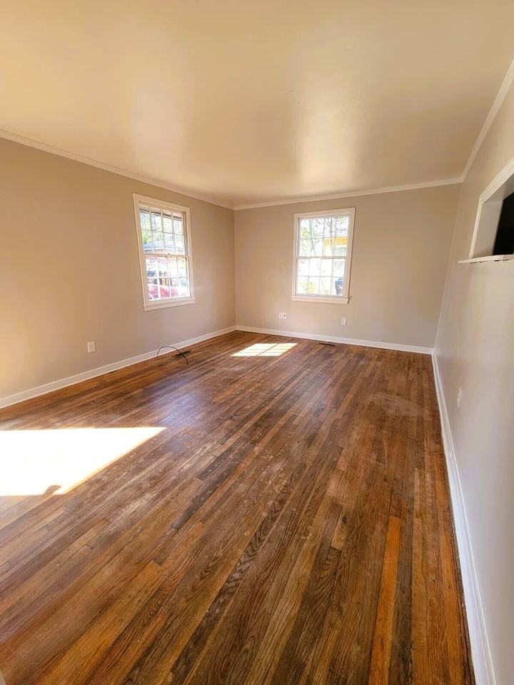 2545 Sheraton Dr - Photo 4 of 10