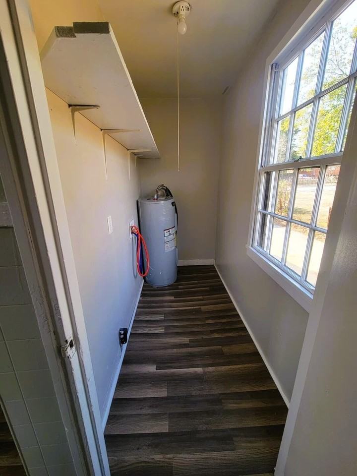 2545 Sheraton Dr - Photo 7 of 10