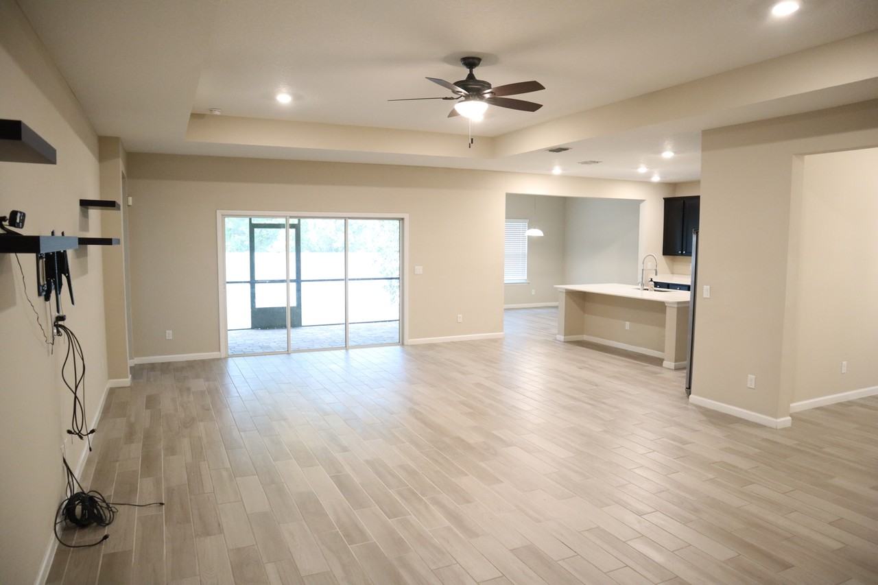 6816 Crosby Falls Dr #1 - Photo 5 of 44