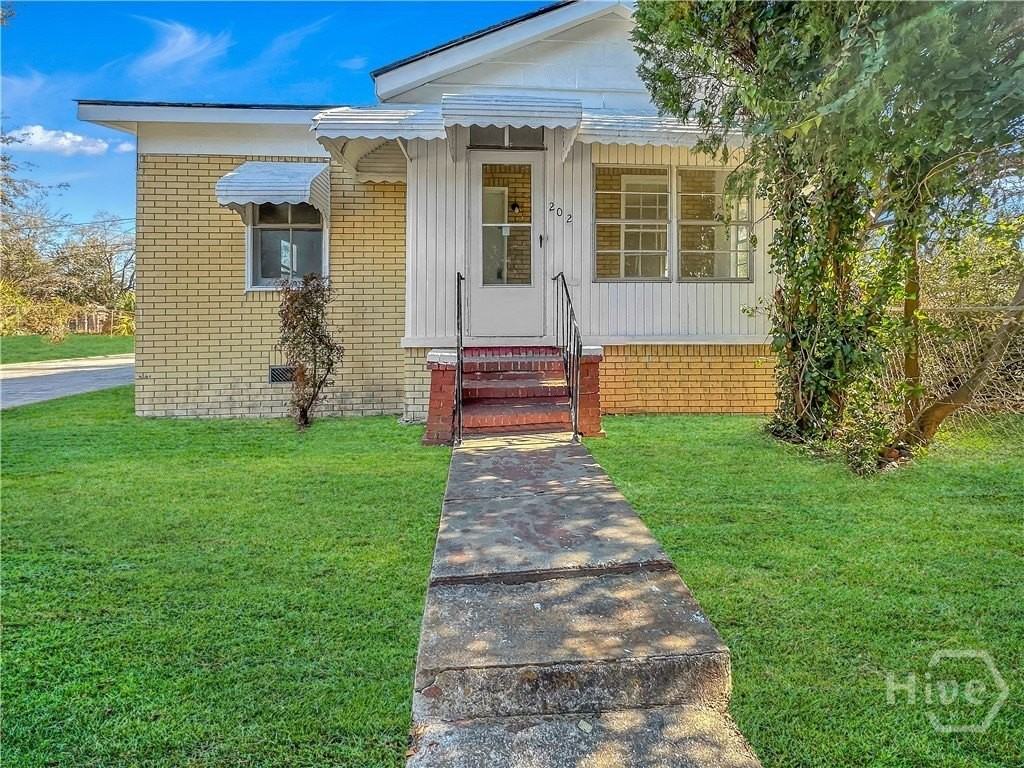 202 Millen St - Photo 2 of 21