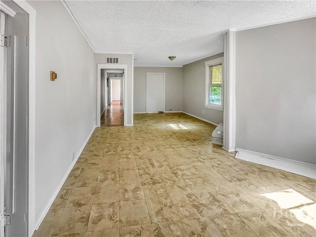 202 Millen St - Photo 5 of 21