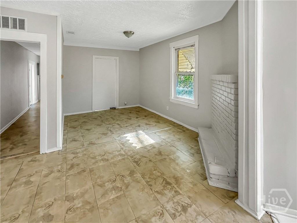 202 Millen St - Photo 7 of 21