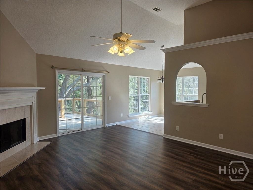 426 Walthour Dr - Photo 5 of 34