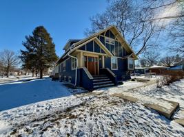 featured image of 422 5th St Nw #1