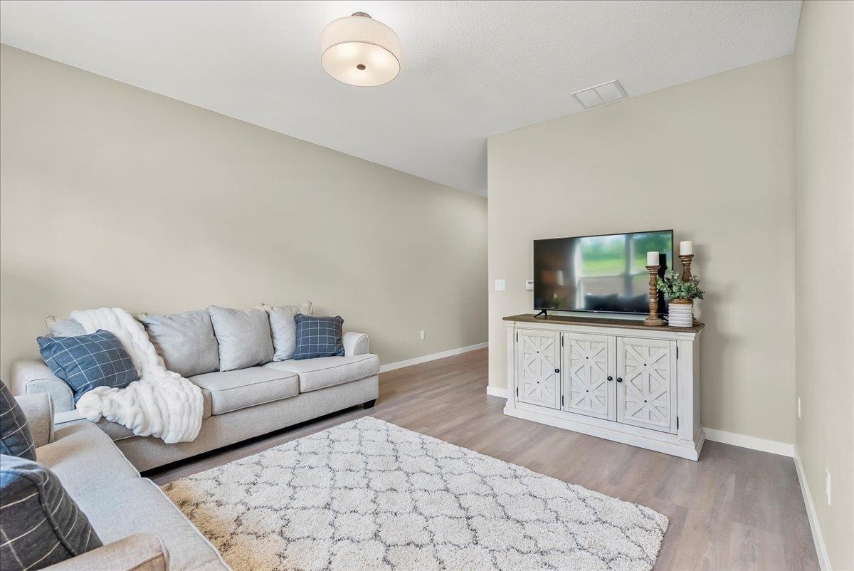 4314 Spruce Creek Dr #1 - Photo 5 of 12