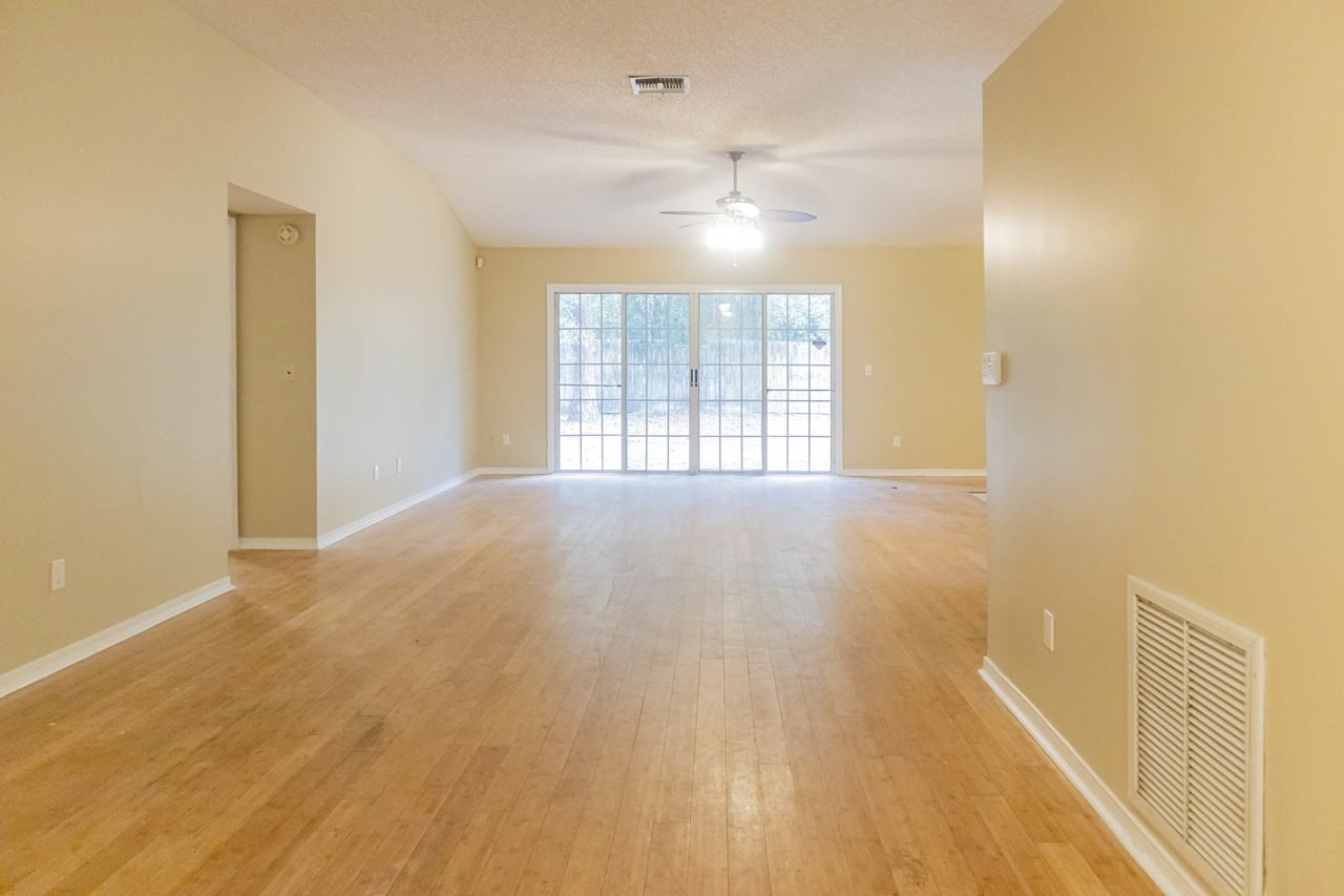 8066 Dickie Dr #1 - Photo 6 of 12