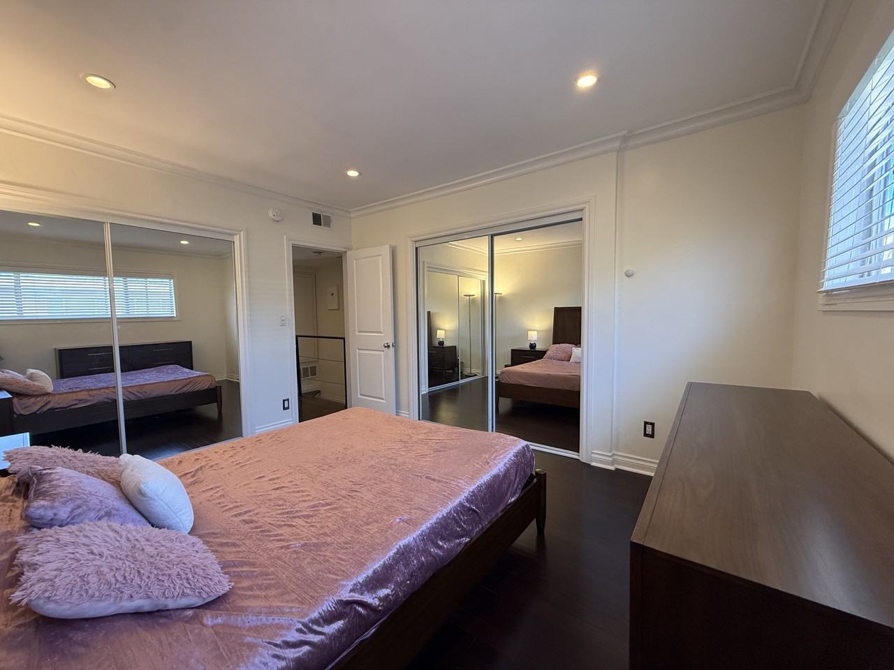 11652 Chenault Street - 9Unit 9 #9 - Photo 7 of 13