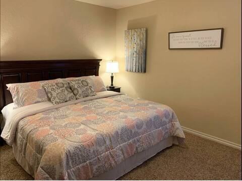 2507 Sw B Ave #A - Photo 2 of 11