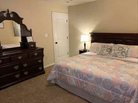 2507 Sw B Ave #A - Photo 4 of 11