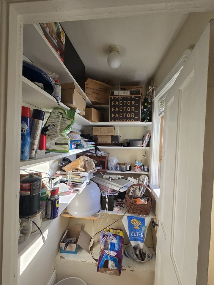 1524 Jefferson St #2 - Photo 3 of 11