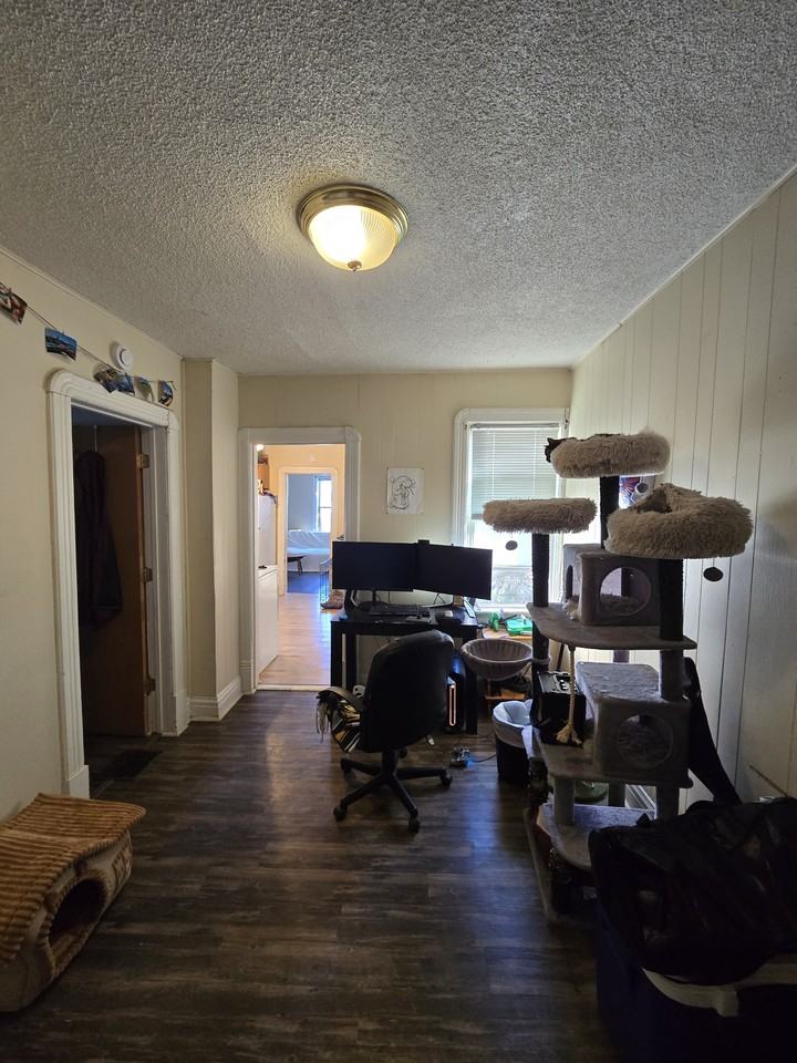 1524 Jefferson St #2 - Photo 4 of 11