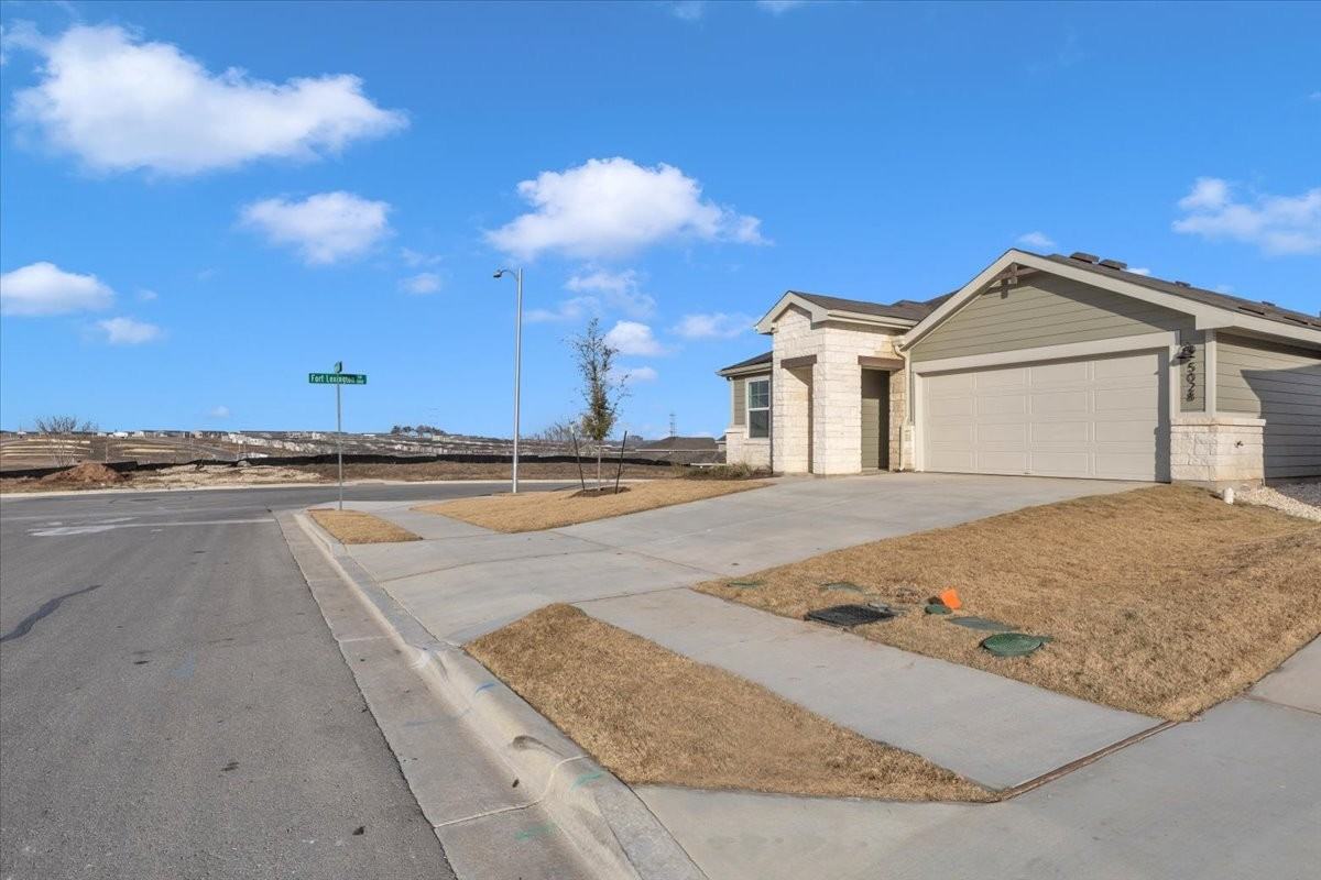 5028 Hazelnut Ln #1 - Photo 4 of 20