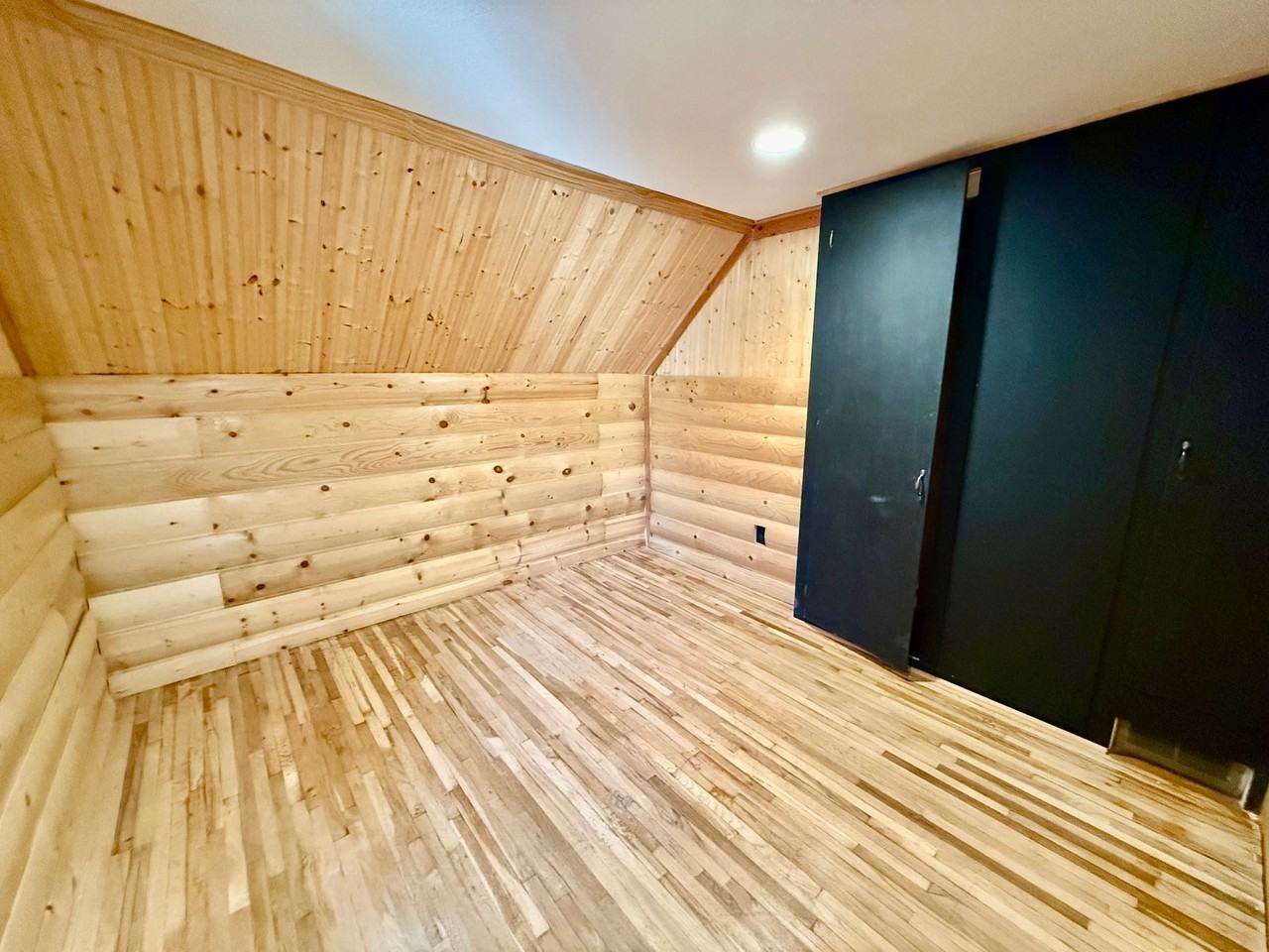 802 2nd St Nw #1 - Photo 6 of 11