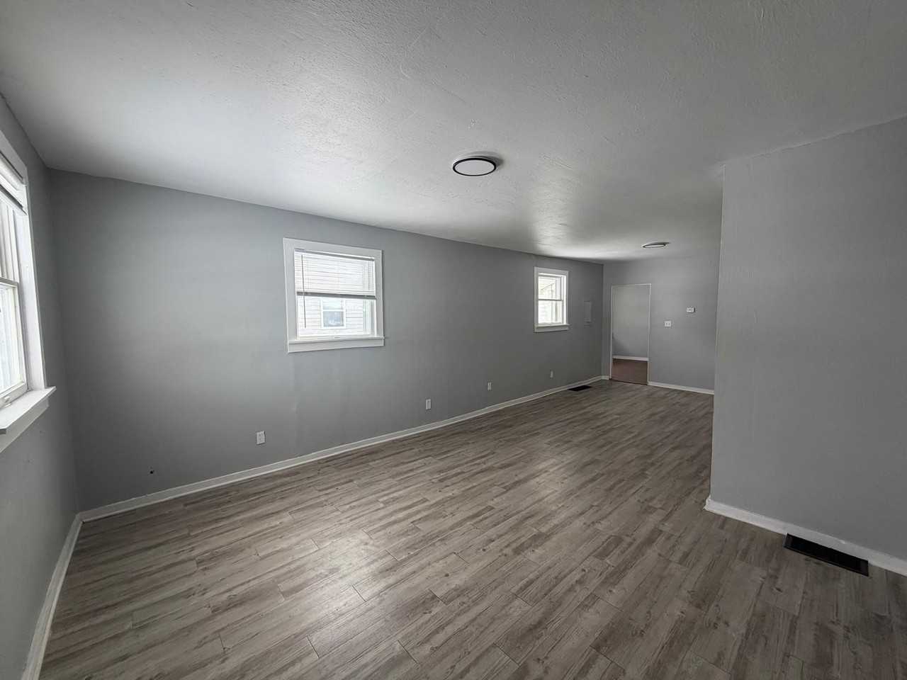 217-219 2nd stUnit 219 #219 - Photo 2 of 10