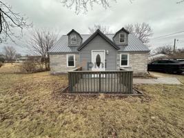 featured image of 7457 Clay St