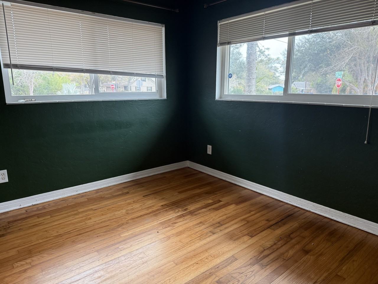 7181 49th Avenue North - Main House #MAIN - Photo 7 of 10