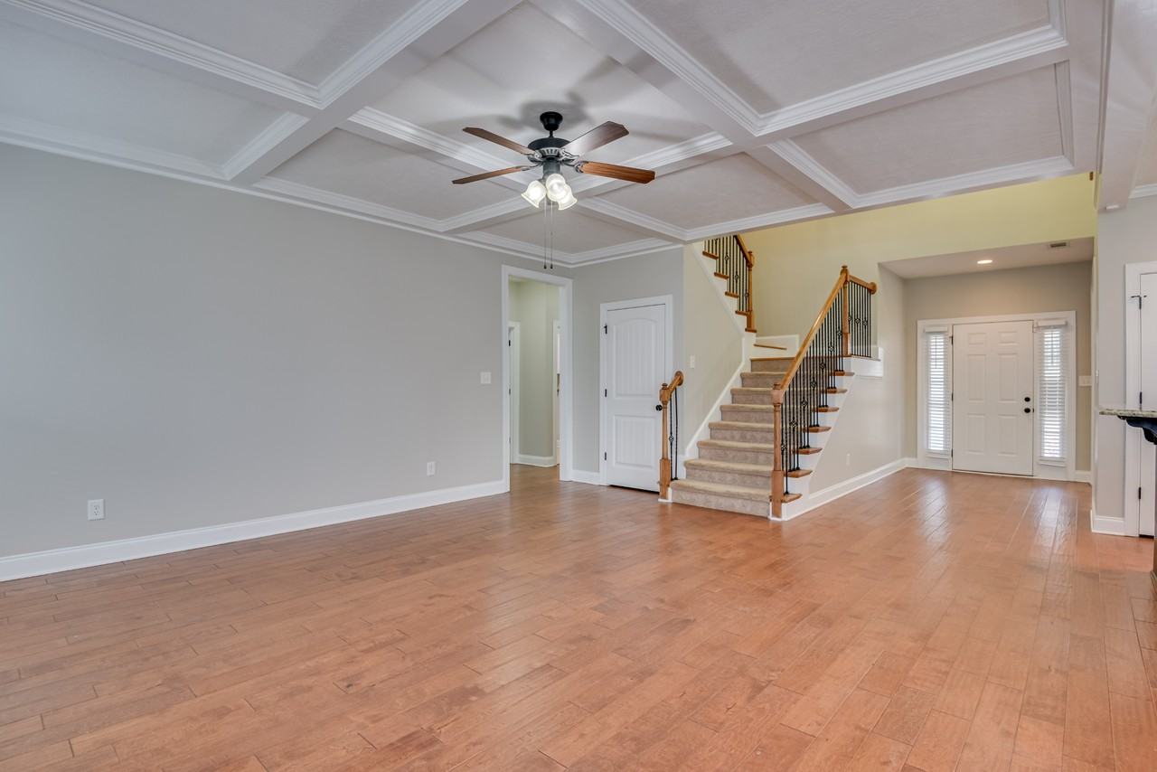 756 Herrington Dr #1 - Photo 5 of 37