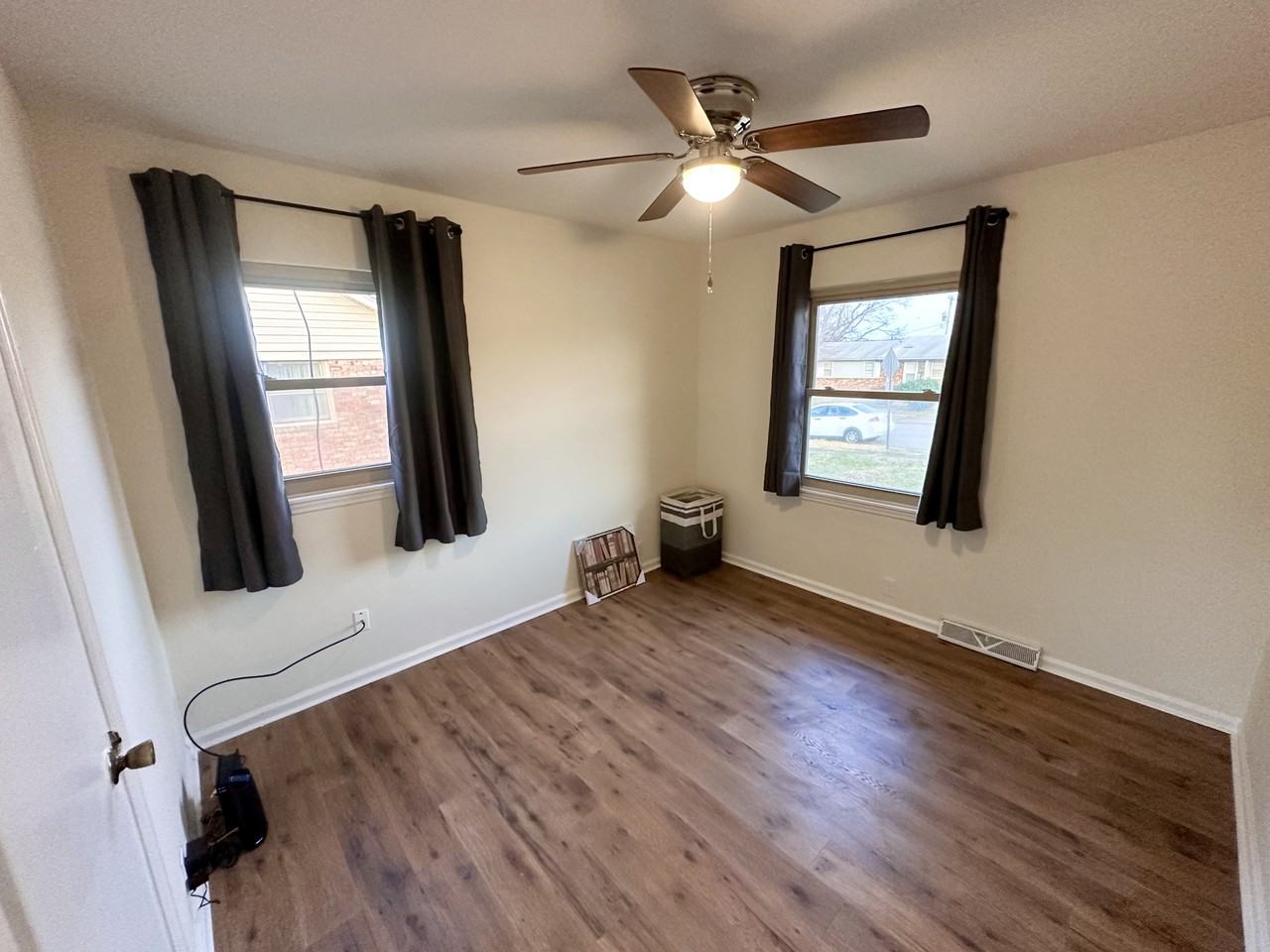 315 Coombs Dr #1 - Photo 2 of 7