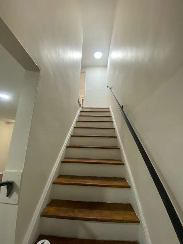 1523 Babbitt Rd #1 - Photo 7 of 18