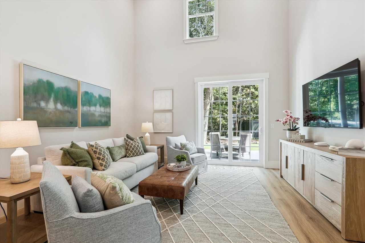 221 Halyard Dr #221 - Photo 3 of 14