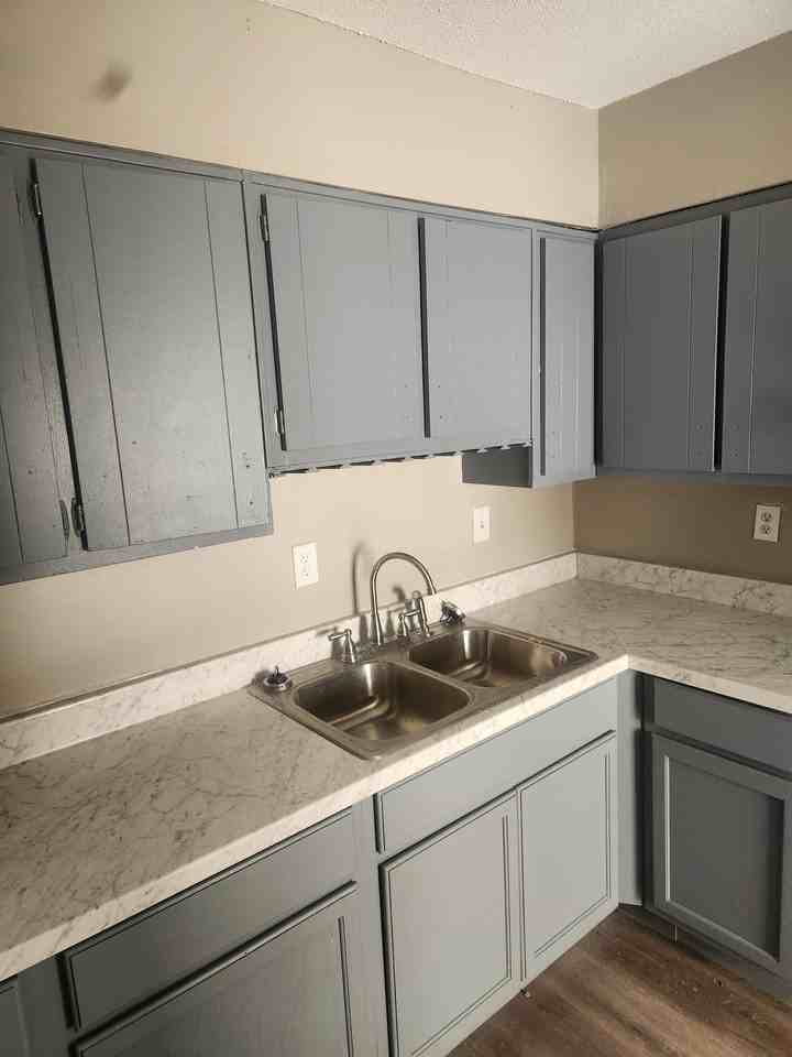 3307 Amselle Cir #1 - Photo 6 of 9