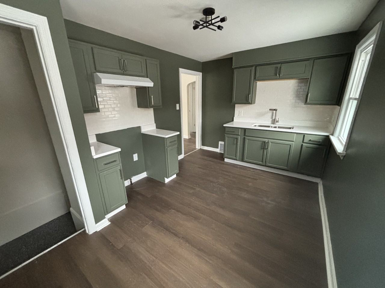 5055 Adams St #1 - Photo 5 of 24