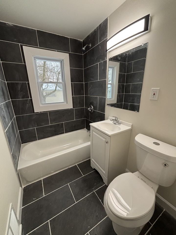 5055 Adams St #1 - Photo 7 of 24