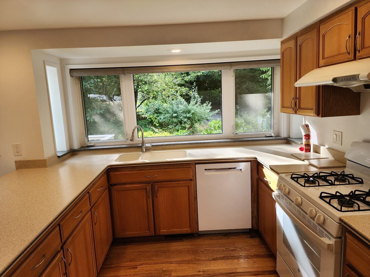 4227 212th Ave Ne #1 - Photo 6 of 21