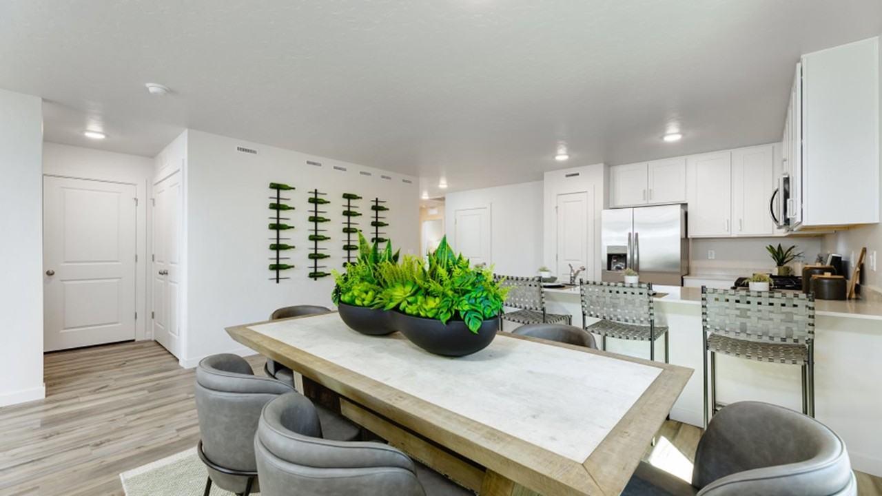 11049 W Hidden Point St #1 - Photo 6 of 13