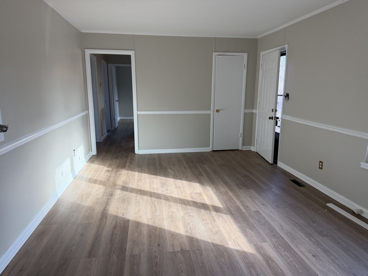 307 Nancy Dr Se #1 - Photo 2 of 20