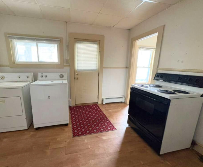 325 Main St #1 - Photo 2 of 8