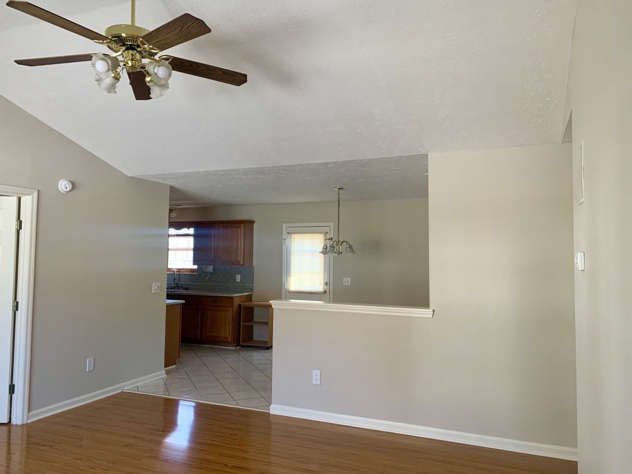 205 Holland Ridge Dr #1 - Photo 4 of 18