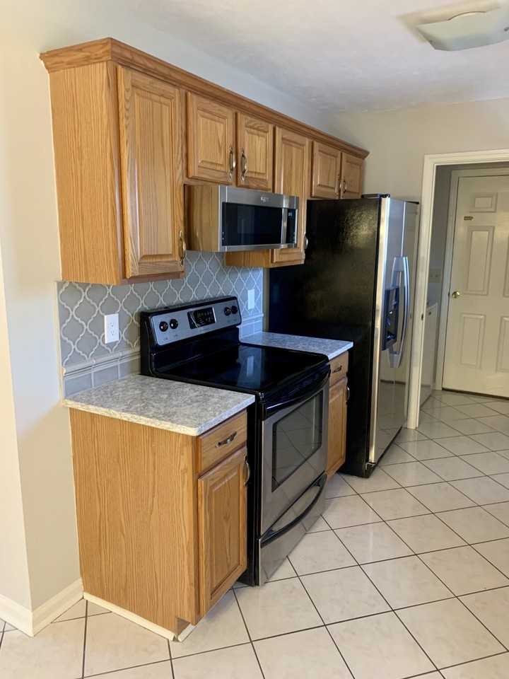 205 Holland Ridge Dr #1 - Photo 6 of 18