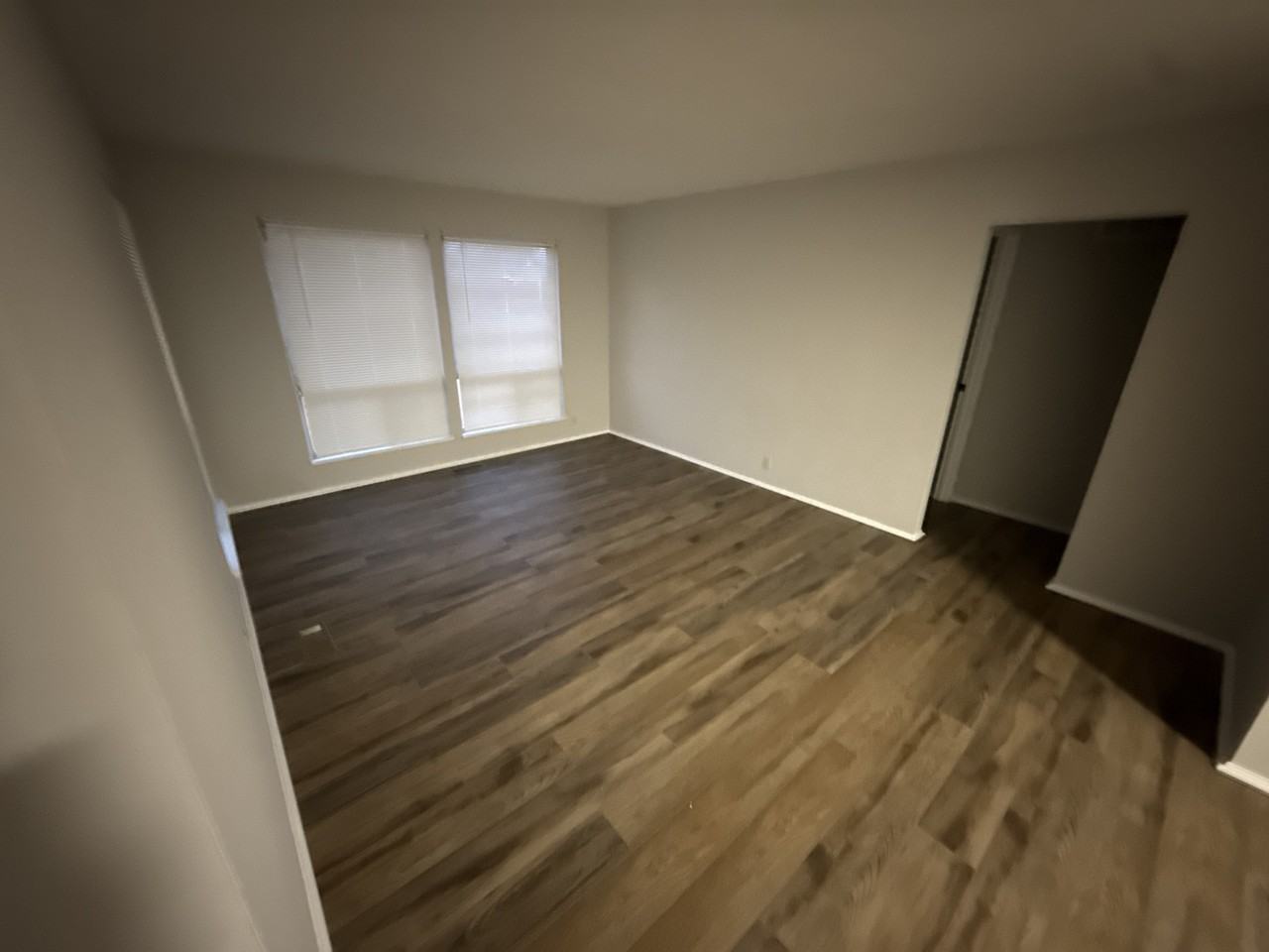 1475 Hollywood Ln #1 - Photo 5 of 25