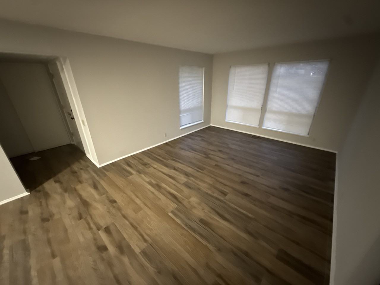 1475 Hollywood Ln #1 - Photo 6 of 25