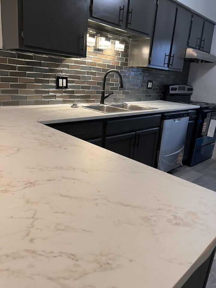 5168, 5170, 5172, 5174 Belle Isle Drive - 5174 #5174 - Photo 7 of 13