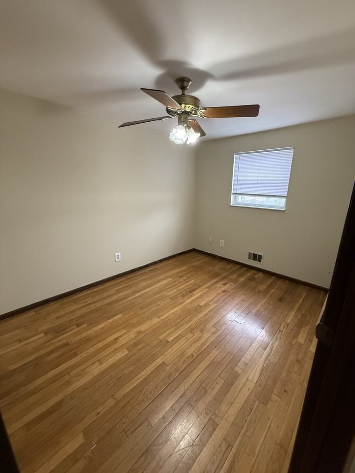 5745 Pine Tree St N #1 - Photo 7 of 19