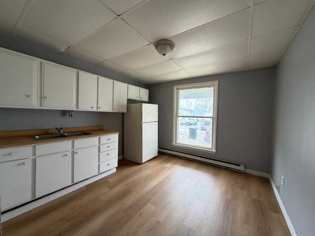 317 S Roosvelt AveUnit 1 #1 - Photo 6 of 10