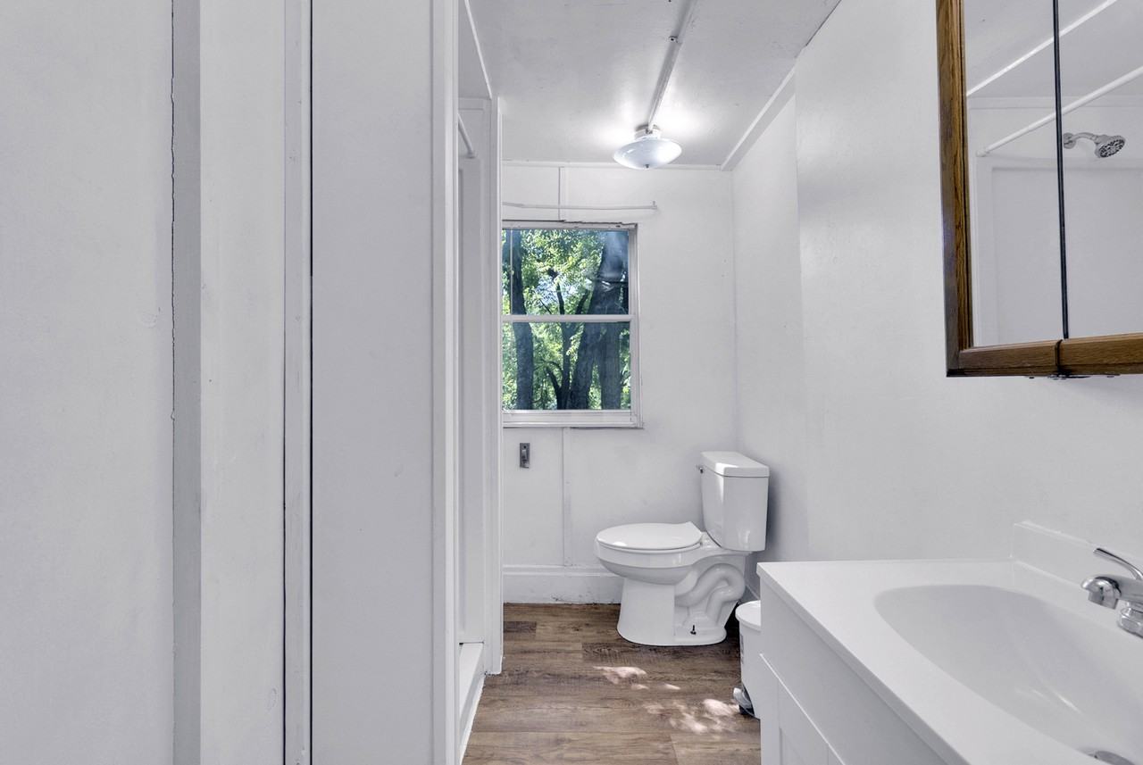 352 Stewart St #1 - Photo 7 of 15