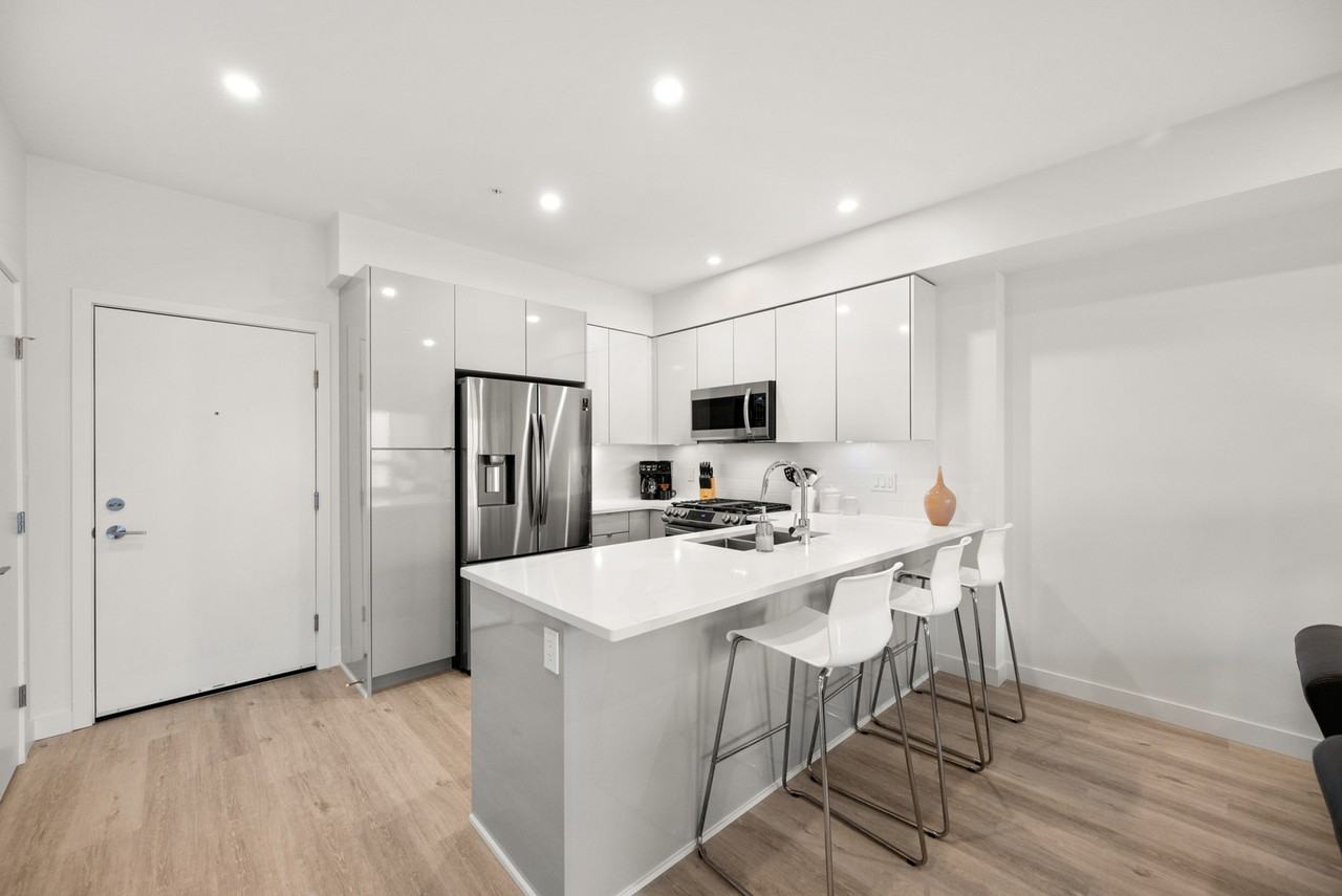 2649 James St #408 - Photo 4 of 29