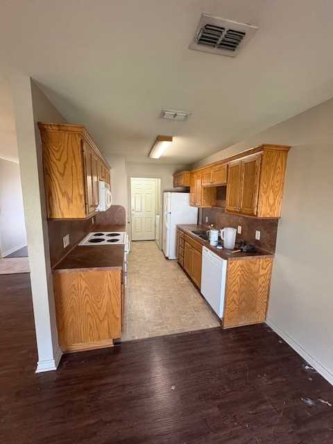 17428 Fm 2493 #1 - Photo 7 of 21