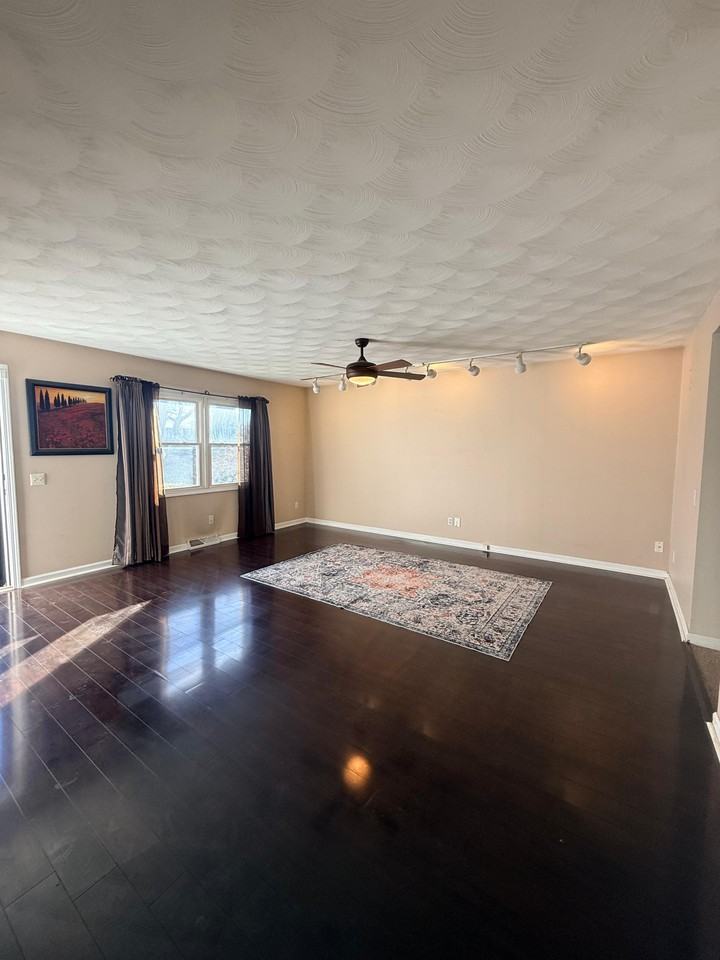 3131 Turning Mill Dr #1 - Photo 3 of 20